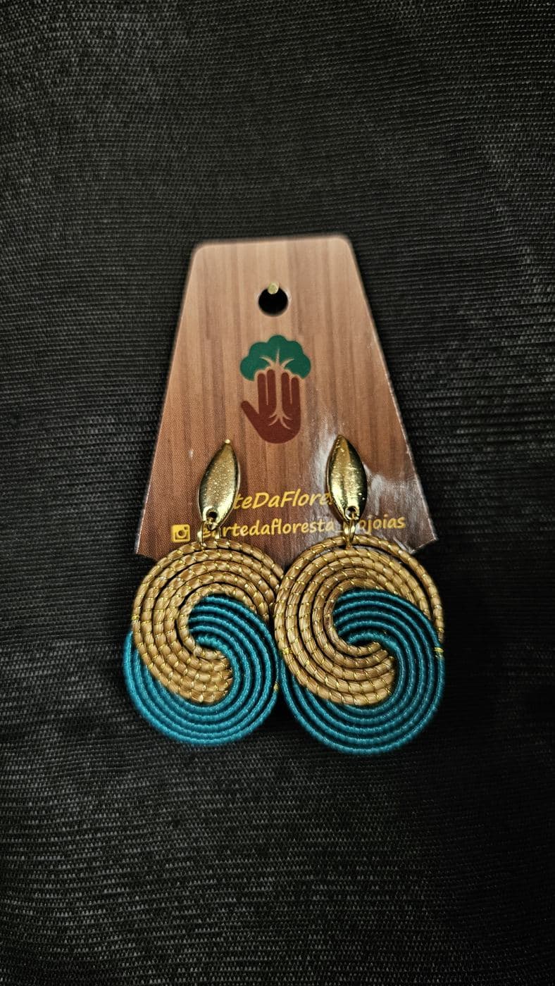 Brinco Espiral Bicolor Azul Turquesa e Dourado