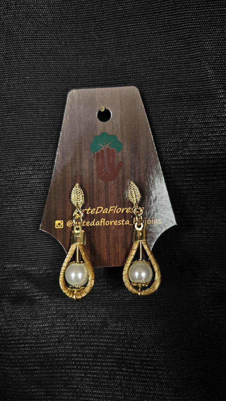 Brinco Pendente Balãozinho com Pérola Natural